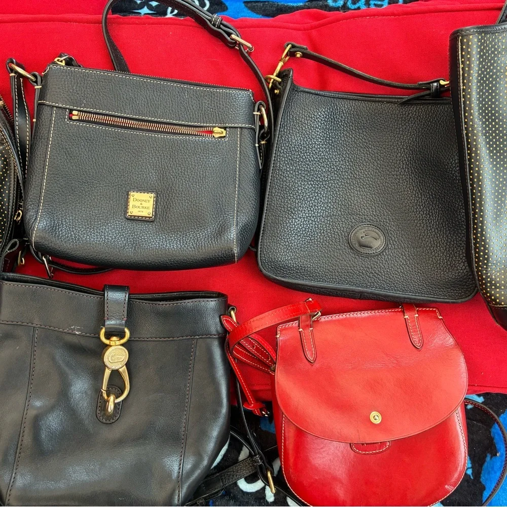 9-Dooney & Burk, 1-Coach, 1- Brahmin & 2- LV bags. ( Selling All) one Price